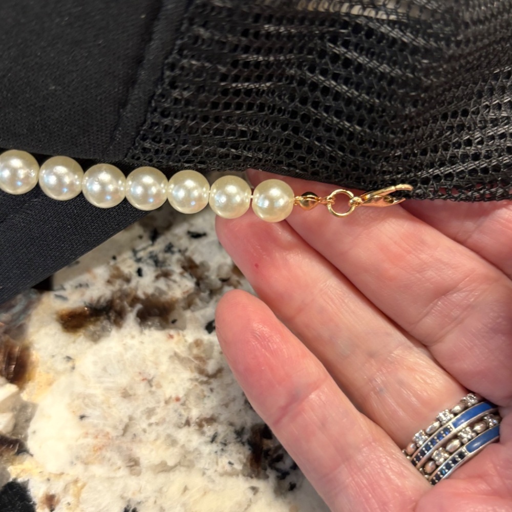 NEW TRUCKER HAT - DOLLY FOR PRESIDENT PATCHES & PEARLS - 🧢✨ - Picture 6 of 12